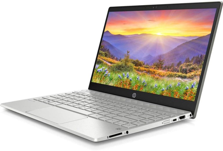 HP Pavilion 13-AN0031WM Laptop 8th Gen i3-8145U, 8GB, 128GB